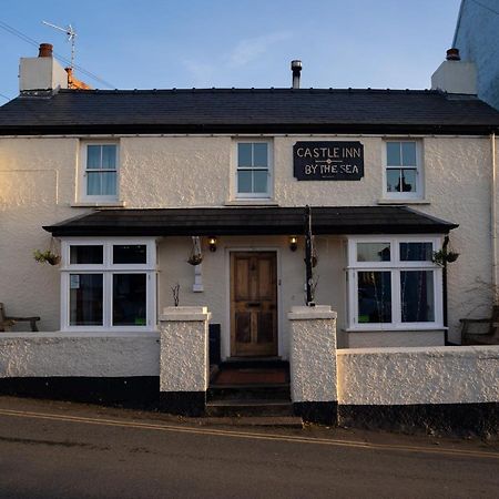 The Rum Shack Manorbier Castle Inn المظهر الخارجي الصورة