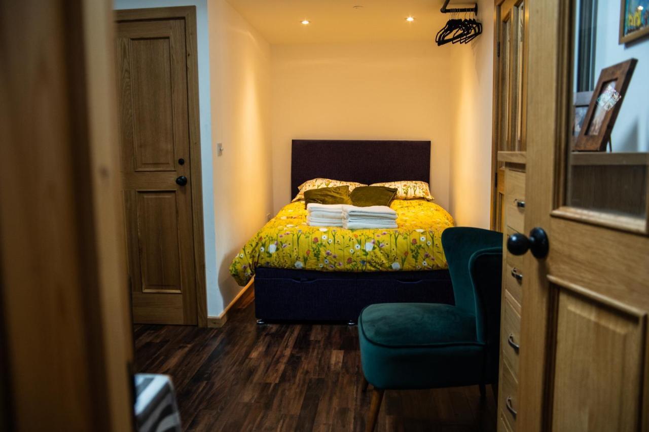The Rum Shack Manorbier Castle Inn المظهر الخارجي الصورة